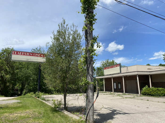 Clarkston Cinema - June 4 2022 Photo (newer photo)